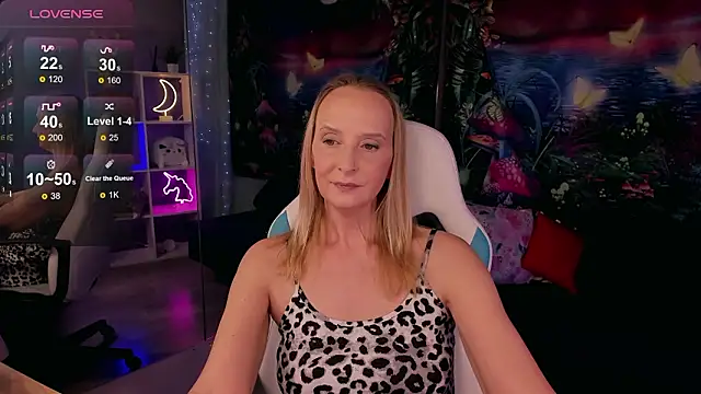 ScarlettPalmer online show from February 7, 2026, 10:23 am