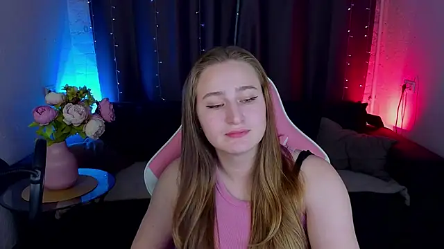 Snapshot of Sofi_Mell chatting on October 31, 2025, 12:35 pm Sofi Mell online show from October 31, 2025, 12:35 pm