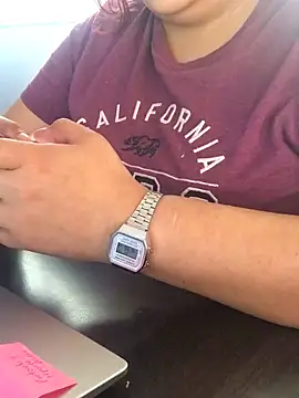 Snapshot of Evil_kitty6 chatting on November 12, 2025, 10:35 pm Evil kitty6 online show from November 12, 2025, 10:35 pm