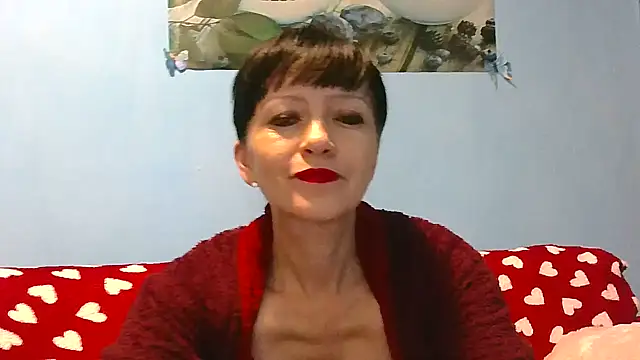 Snapshot of IffetLove42 chatting on November 13, 2025, 7:29 pm IffetLove42 online show from November 13, 2025, 7:29 pm