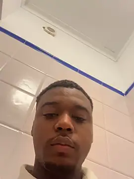 negrinho5 online show from February 13, 2026, 12:10 am