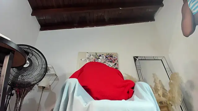 Snapshot of hathor__01 chatting on November 13, 2025, 2:15 am hathor 01 online show from November 13, 2025, 2:15 am