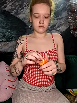 Snapshot of mattiethebaddieee chatting on November 26, 2025, 9:26 pm mattiethebaddieee online show from November 26, 2025, 9:26 pm