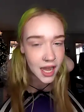 Snapshot of mattiethebaddieee chatting on November 24, 2025, 6:41 pm mattiethebaddieee online show from November 24, 2025, 6:41 pm