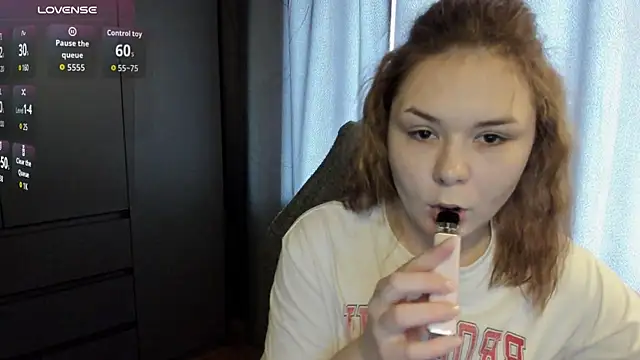 sophia lix online show from March 1, 2026, 6:46 am