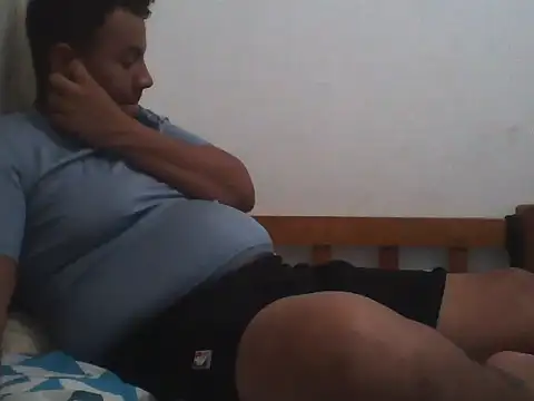 Fire latino online show from November 14, 2025, 1:53 am