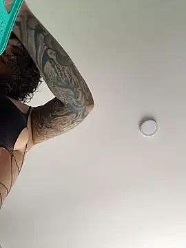 Snapshot of SugarTroubl33 chatting on February 24, 2026, 1:45 pm SugarTroubl33 online show from February 24, 2026, 1:45 pm