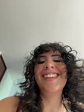 Snapshot of SugarTroubl33 chatting on January 16, 2026, 1:59 pm SugarTroubl33 online show from January 16, 2026, 1:59 pm