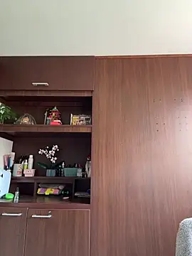 Snapshot of SugarTroubl33 chatting on December 17, 2025, 1:38 pm SugarTroubl33 online show from December 17, 2025, 1:38 pm