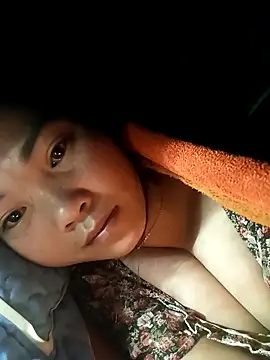 Snapshot of Lovebaby-love chatting on December 13, 2025, 11:00 pm Lovebaby-love online show from December 13, 2025, 11:00 pm