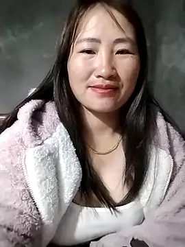 emini-xx online show from February 10, 2026, 1:37 am