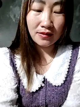 emini-xx online show from March 17, 2026, 6:05 am