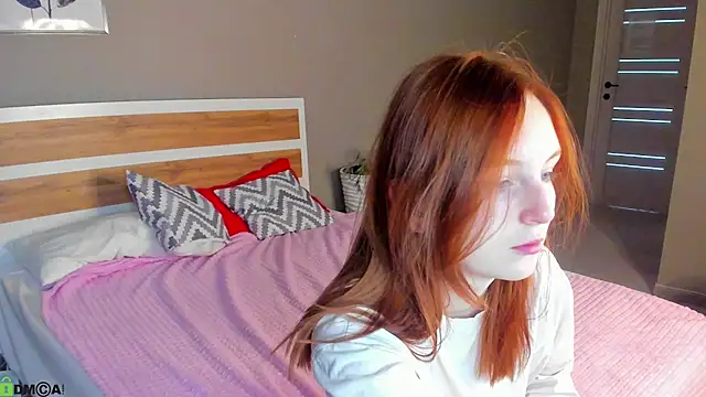 AngelWisee online show from April 22, 2026, 3:02 am