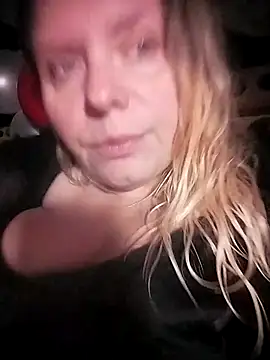 Lana-murr online show from February 16, 2026, 5:11 pm