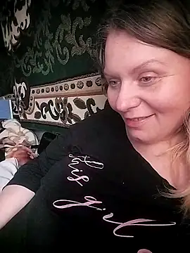 Lana-murr online show from December 22, 2025, 8:25 am