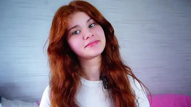 YettaCalabria online show from March 3, 2026, 11:50 am