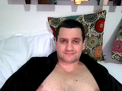 Snapshot of Alex-Naturista chatting on July 31, 2026, 11:02 pm Alex-Naturista online show from July 31, 2026, 11:02 pm