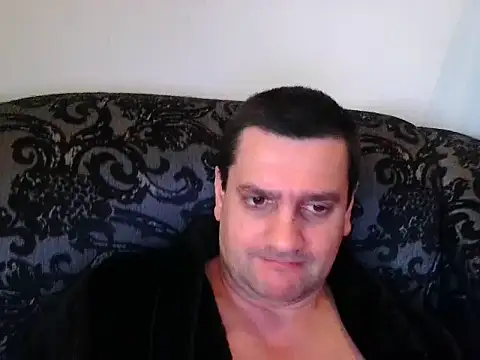 Snapshot of Alex-Naturista chatting on August 3, 2026, 1:50 pm Alex-Naturista online show from August 3, 2026, 1:50 pm