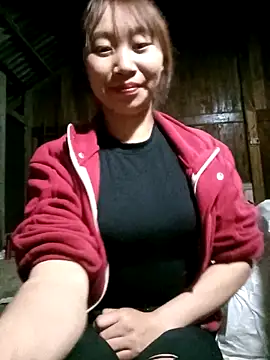 Linh sexy98 online show from March 4, 2026, 3:20 pm
