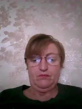 Snapshot of Arabella245 chatting on October 31, 2025, 12:57 pm Arabella245 online show from October 31, 2025, 12:57 pm