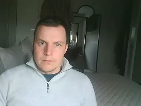 Snapshot of scotsman202513 chatting on November 5, 2025, 10:07 am scotsman202513 online show from November 5, 2025, 10:07 am