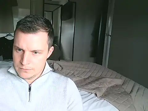 Snapshot of scotsman202513 chatting on November 4, 2025, 9:46 am scotsman202513 online show from November 4, 2025, 9:46 am