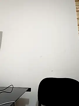 Snapshot of _SOFI-09 chatting on November 5, 2025, 3:26 pm SOFI-09 online show from November 5, 2025, 3:26 pm