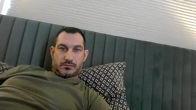 ckraiders84 online show from February 22, 2026, 7:04 pm