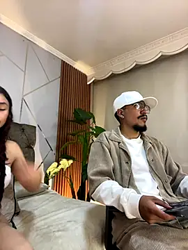 Noa N Luxy online show from November 12, 2025, 3:54 am