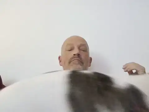 Snapshot of ExtraSweet chatting on October 27, 2025, 8:54 pm ExtraSweet online show from October 27, 2025, 8:54 pm