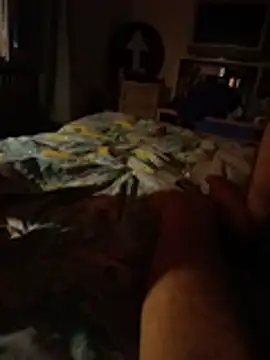 Simoncinooo23 online show from May 24, 2026, 2:22 am