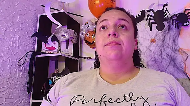 Snapshot of Natasha_Amber chatting on November 2, 2025, 1:27 pm Natasha Amber online show from November 2, 2025, 1:27 pm