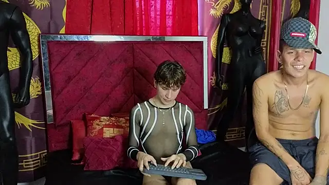 Snapshot of Magic_Duo chatting on October 29, 2025, 1:21 pm Magic Duo online show from October 29, 2025, 1:21 pm