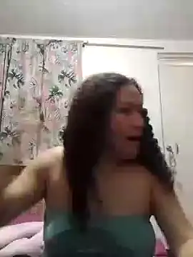 Adelgey-Michell online show from November 27, 2025, 2:39 pm