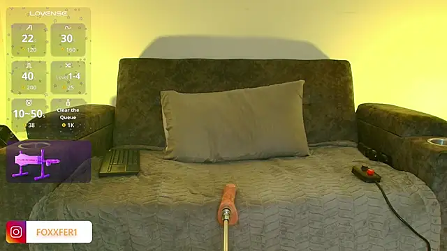 FernandaFox  online show from March 13, 2026, 3:44 am