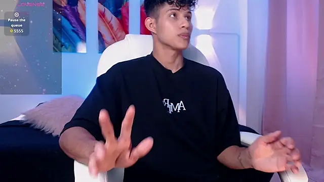 KamiSuarez online show from March 17, 2026, 6:22 pm