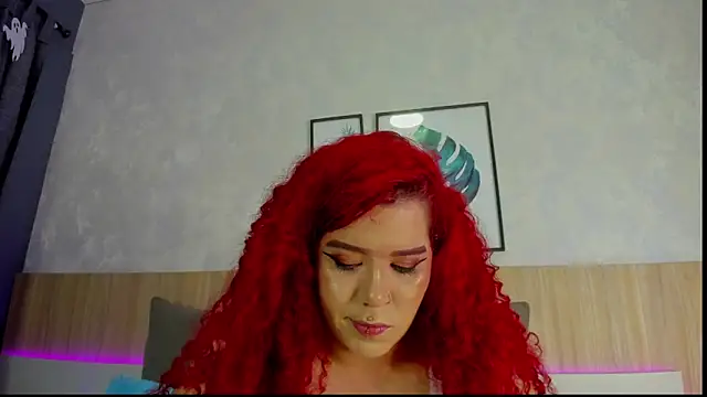 Snapshot of Alanna-Hank chatting on October 29, 2025, 2:54 am Alanna-Hank online show from October 29, 2025, 2:54 am