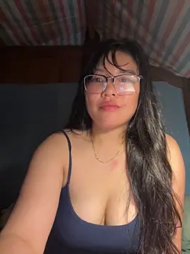 heodat-sexx online show from April 18, 2026, 7:00 am