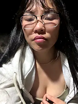 Snapshot of heodat-sexx chatting on December 15, 2025, 12:05 am heodat-sexx online show from December 15, 2025, 12:05 am