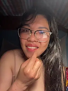 heodat-sexx online show from May 10, 2026, 5:33 am