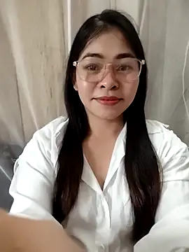 Bamboo-niee123 online show from February 28, 2026, 6:46 am