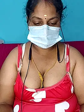 deepikasree143 online show from November 10, 2025, 10:09 am