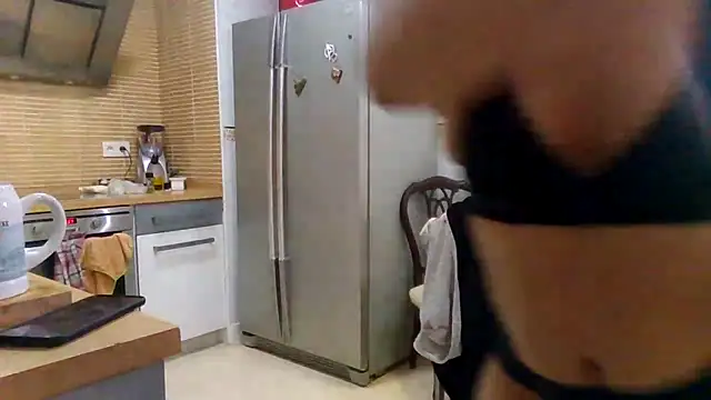 loveryvicky online show from February 6, 2026, 1:40 pm