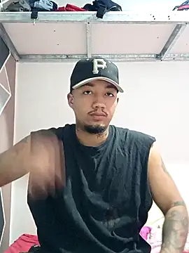 Snapshot of Andres_-suarez chatting on October 28, 2025, 11:58 pm Andres -suarez online show from October 28, 2025, 11:58 pm