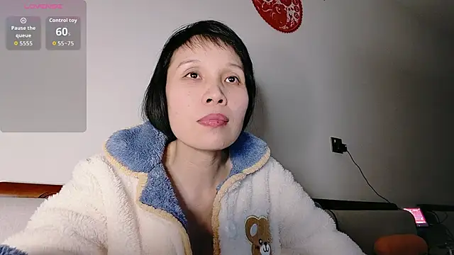 Snapshot of Yan61 chatting on October 31, 2025, 9:50 am Yan61 online show from October 31, 2025, 9:50 am