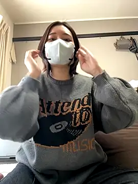 Snapshot of shuri_rin_ch chatting on October 30, 2025, 5:28 am shuri rin ch online show from October 30, 2025, 5:28 am