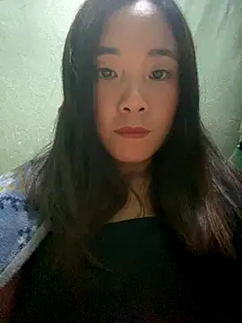 Snapshot of Elysia-007 chatting on December 2, 2025, 12:29 pm Elysia-007 online show from December 2, 2025, 12:29 pm