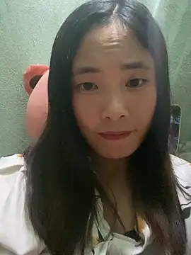 Snapshot of Elysia-007 chatting on December 17, 2025, 11:26 am Elysia-007 online show from December 17, 2025, 11:26 am