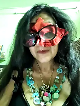 Snapshot of LOVE__RANI chatting on March 19, 2026, 8:25 am LOVE RANI online show from March 19, 2026, 8:25 am