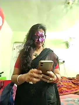 LOVE  RANI online show from November 13, 2025, 8:29 am